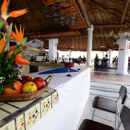 Dolphin Cove Inn Manzanillo Eksteriør billede