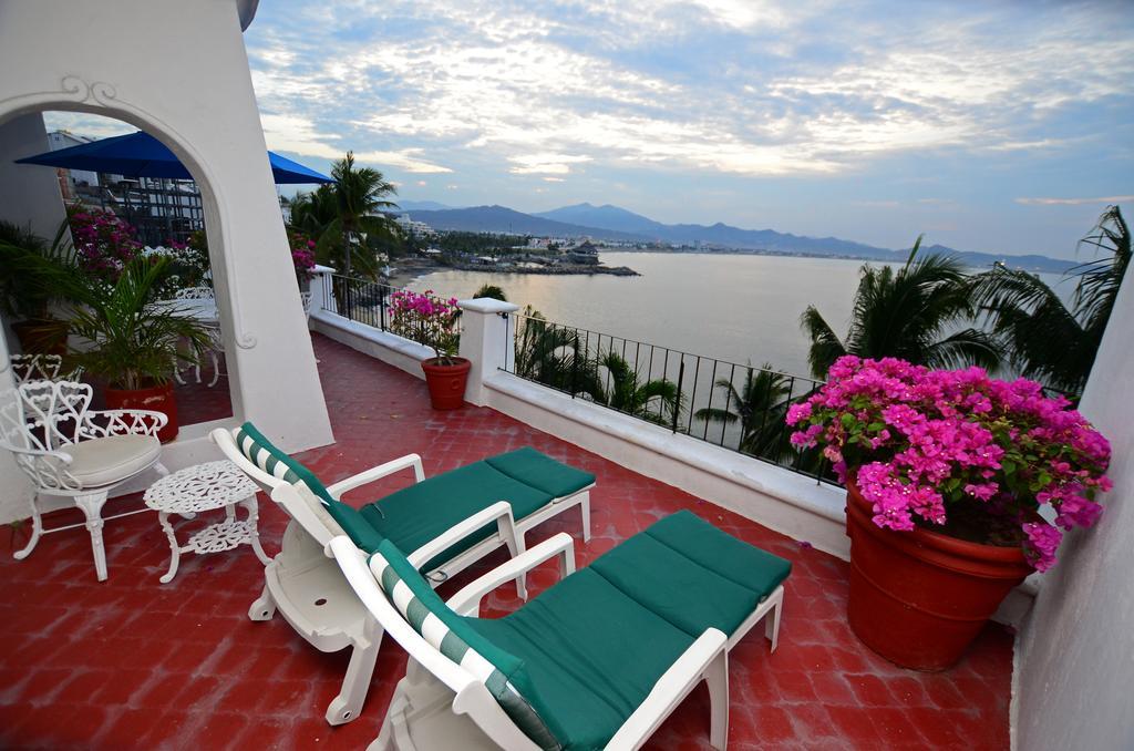 Dolphin Cove Inn Manzanillo Eksteriør billede