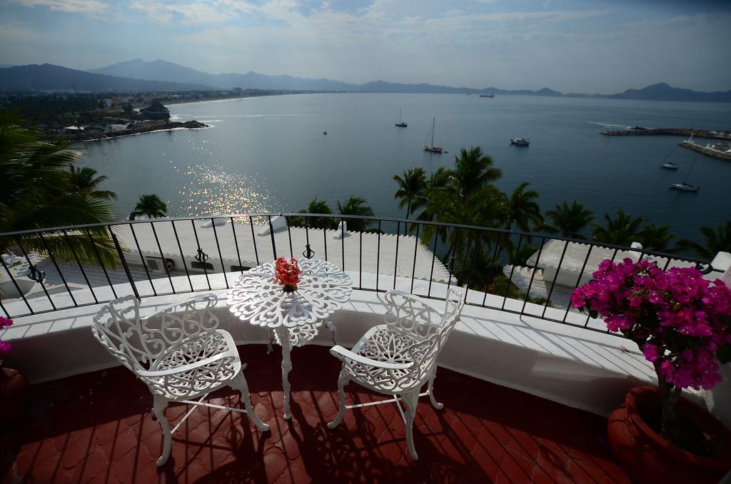 Dolphin Cove Inn Manzanillo Eksteriør billede