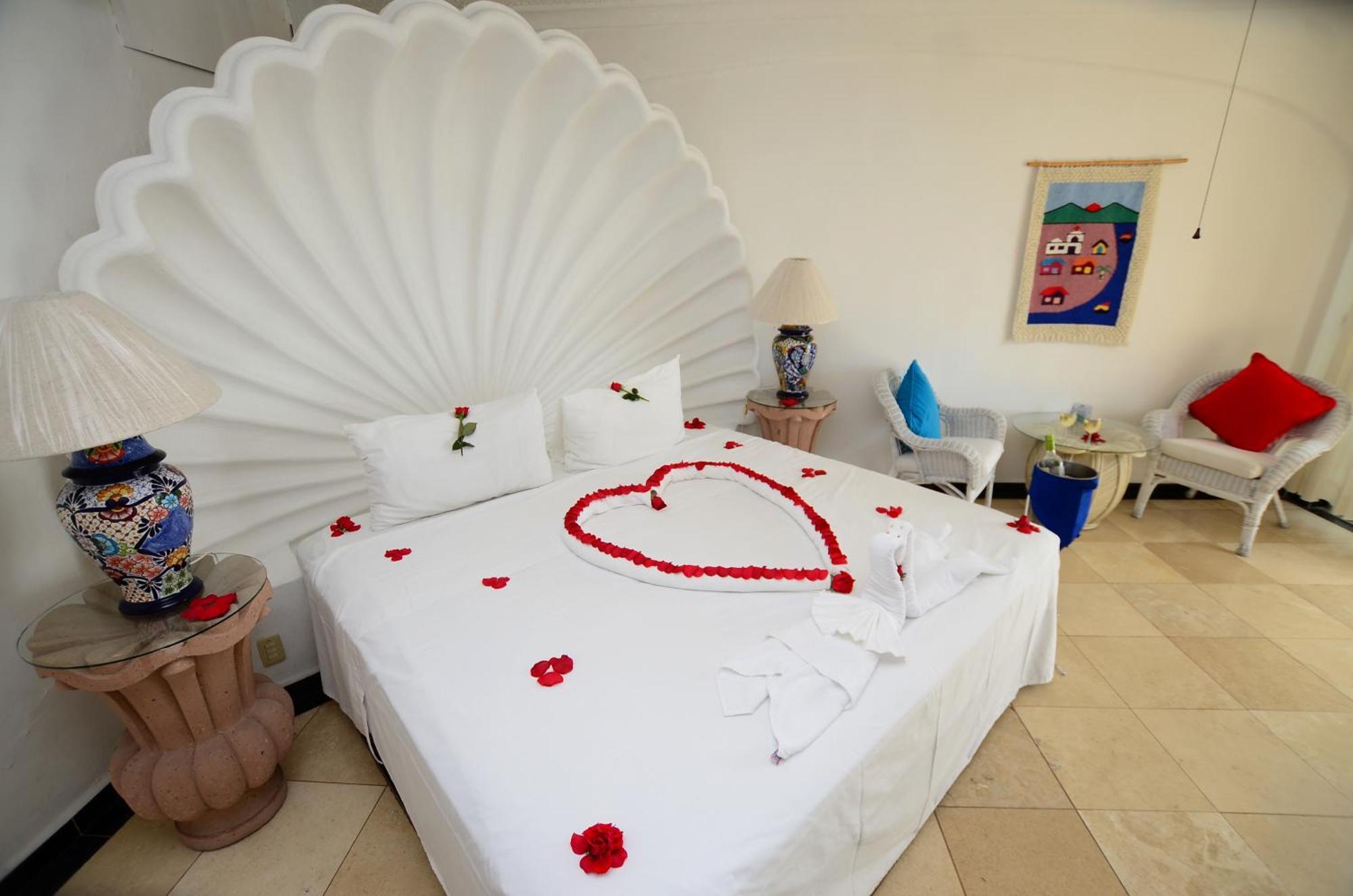 Dolphin Cove Inn Manzanillo Eksteriør billede