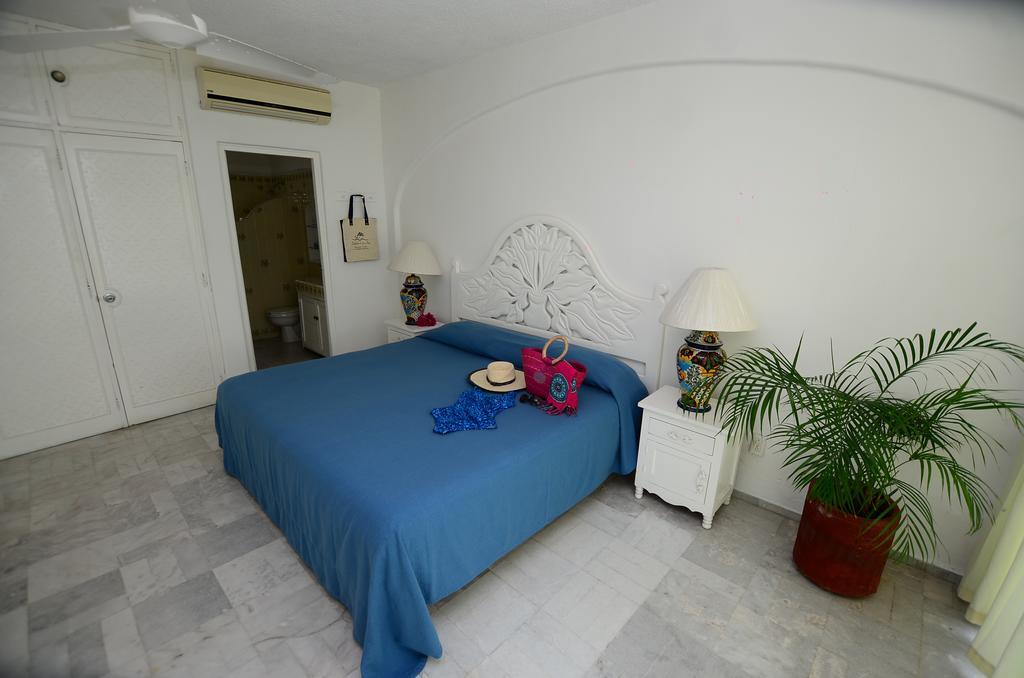 Dolphin Cove Inn Manzanillo Eksteriør billede