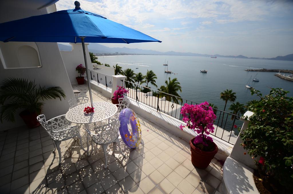 Dolphin Cove Inn Manzanillo Eksteriør billede